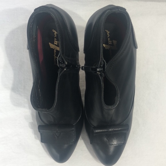 7 for All Mankind black leather booties. Sz 6 1/2 - Picture 5 of 6